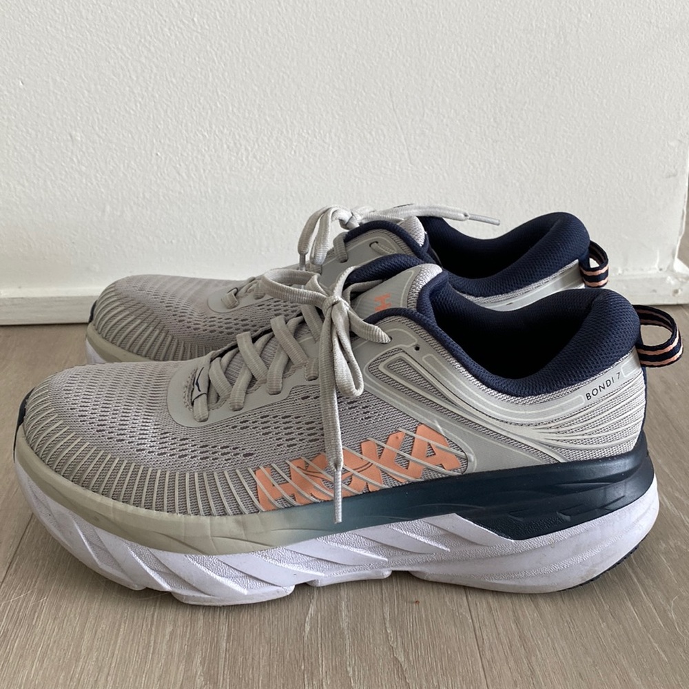 Hoka Bondi 7